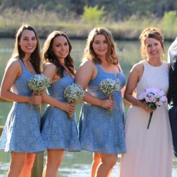 Meet your Posher, Leah - Picture 2 of 5